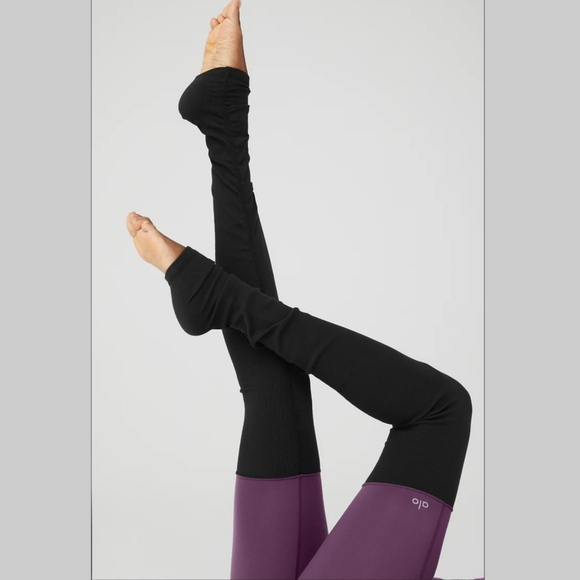 XS Alo Airbrush High-Waist Highlight Goddess Legging Colorblock Plum Black - Picture 2 of 11